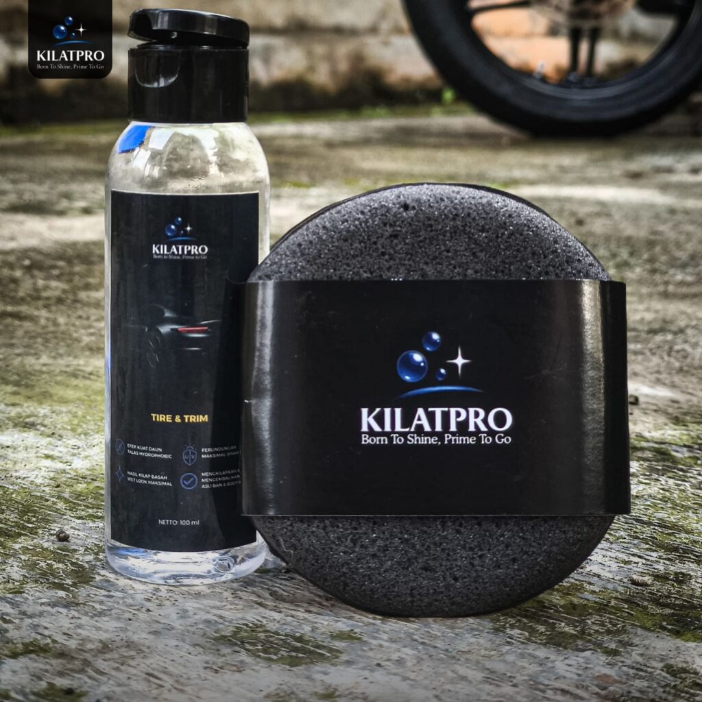 Pelajari rahasia agar ban dan trim mobil selalu hitam mengkilap. Tips mudah dan cepat untuk menjaga tampilan kendaraan tetap prima.